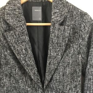 Fits medium-work or with jeans!!